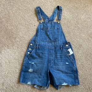 GAP distressed denim jean overalls shorts size medium